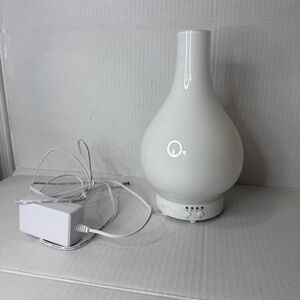 Young Living Lucia White Aroma Essential Oil Diffuser GUC